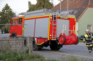 2019-09-10 15 Feuerwehr Monatsuebung Tiefgaragenbrand TF